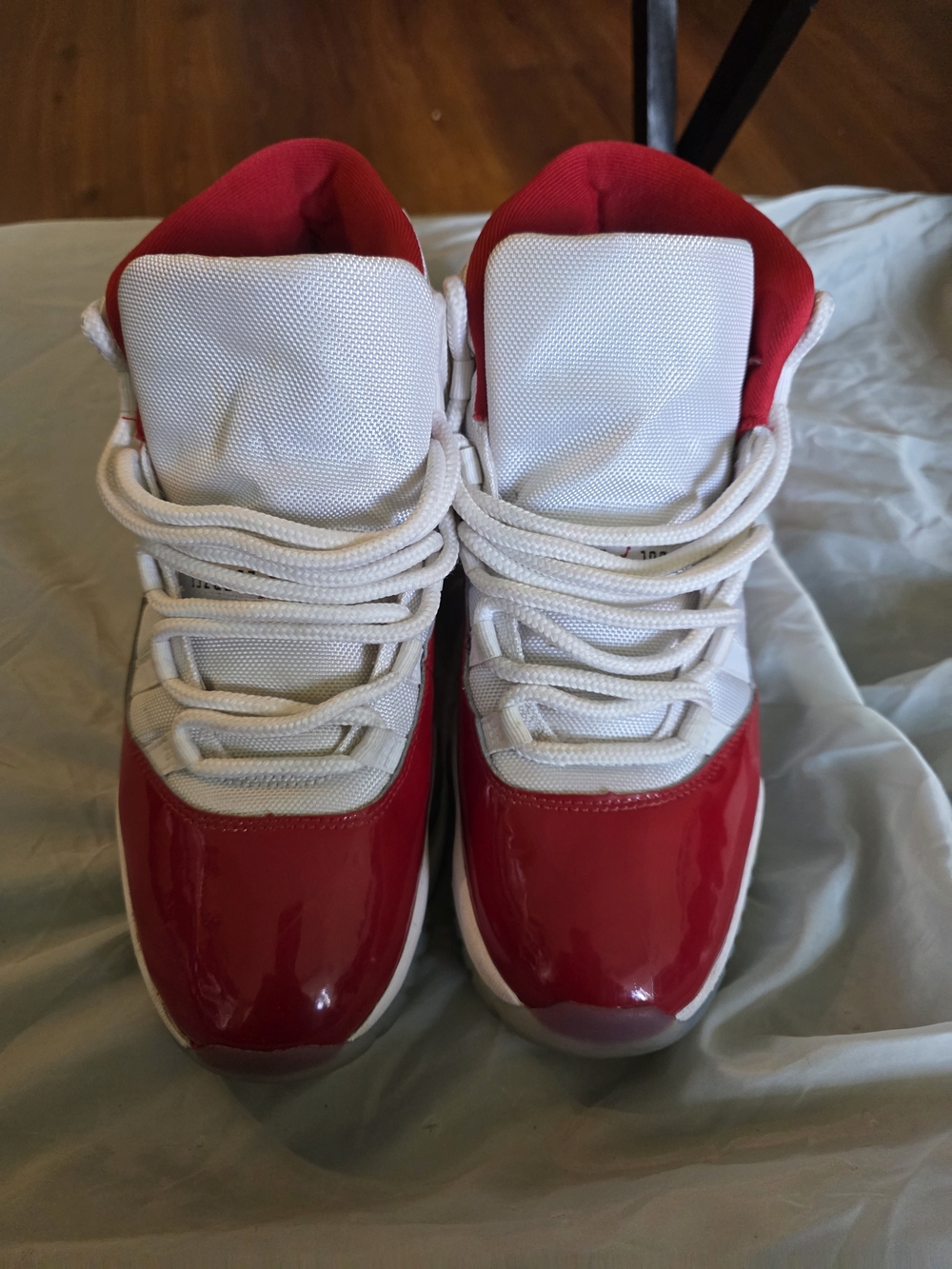 Jordan 11 'Cherry', size 10